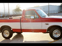 Image 3 of 6 of a 1995 FORD F-150