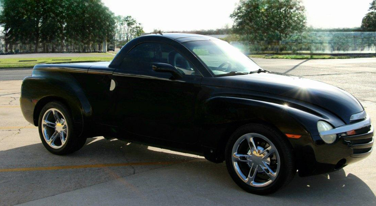 1st Image of a 2006 CHEVROLET SSR