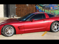 Image 4 of 9 of a 2004 CHEVROLET CORVETTE