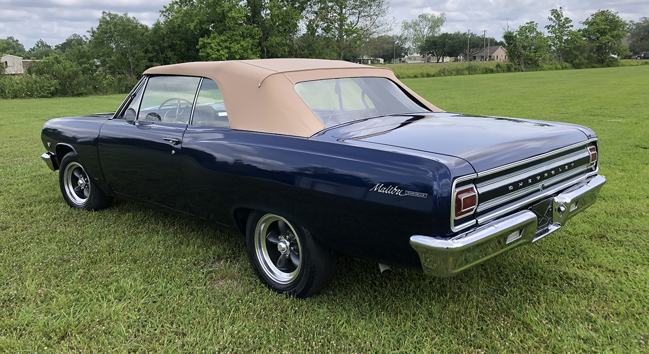 2nd Image of a 1965 CHEVROLET CHEVELLE MALIBU