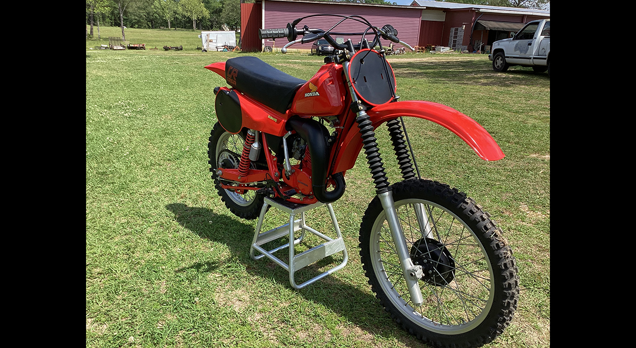 1st Image of a 1980 HONDA CR125