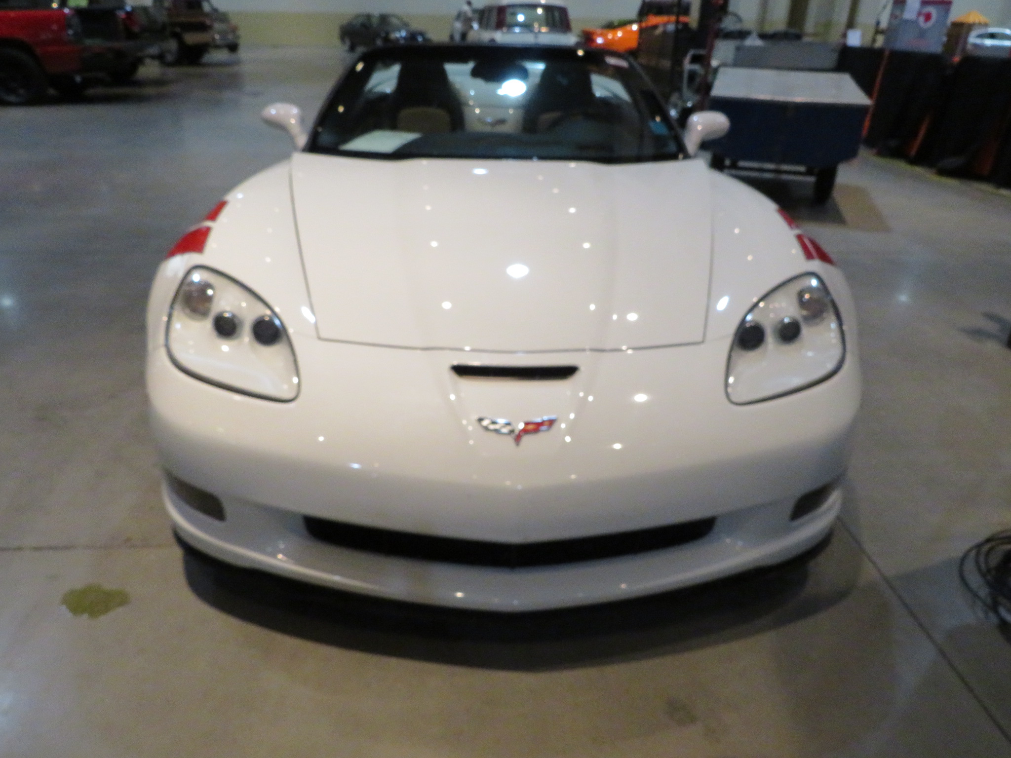 3rd Image of a 2010 CHEVROLET CORVETTE GRAND SPORT 3LT