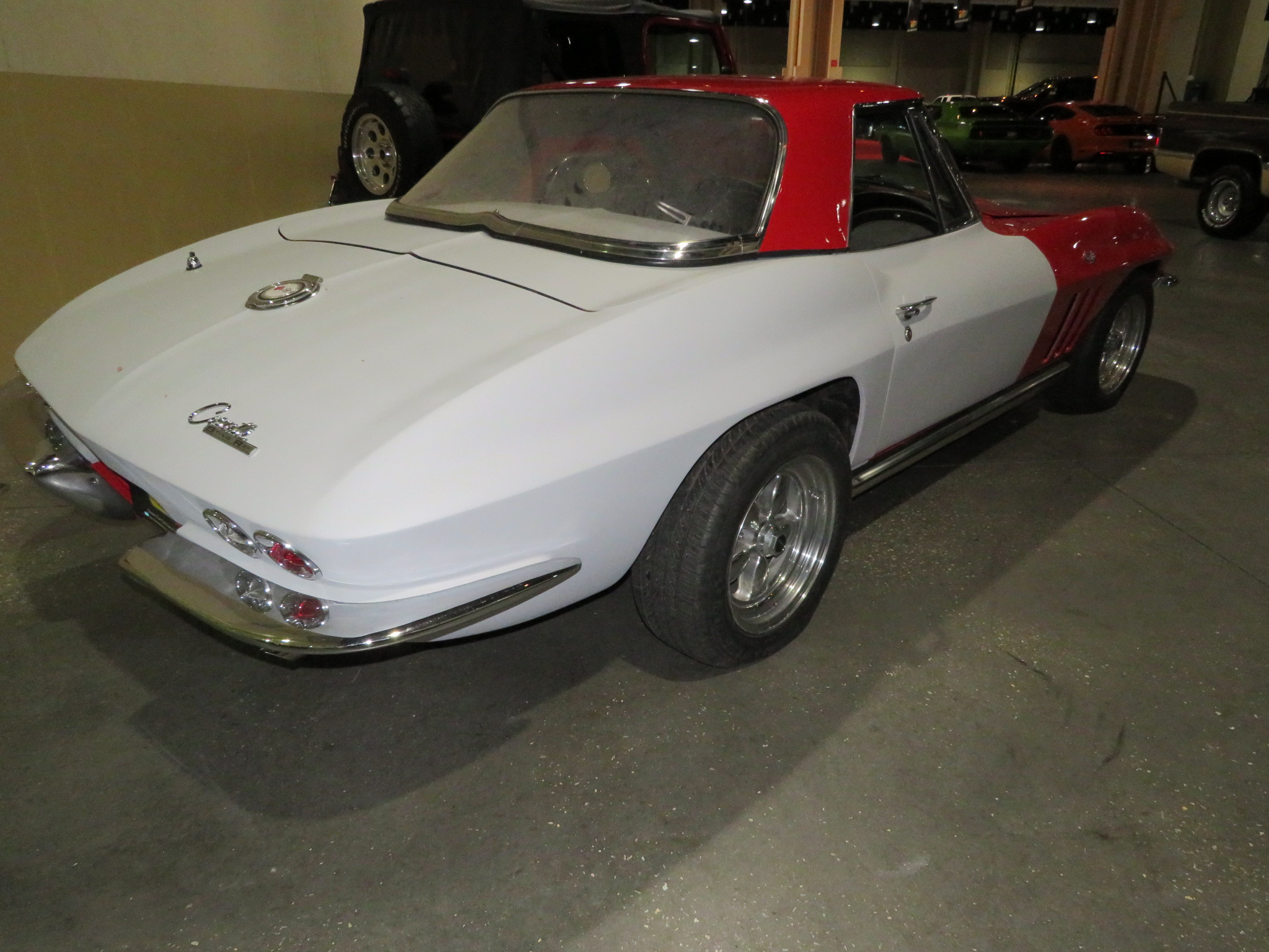 1st Image of a 1965 CHEVROLET CORVETTE