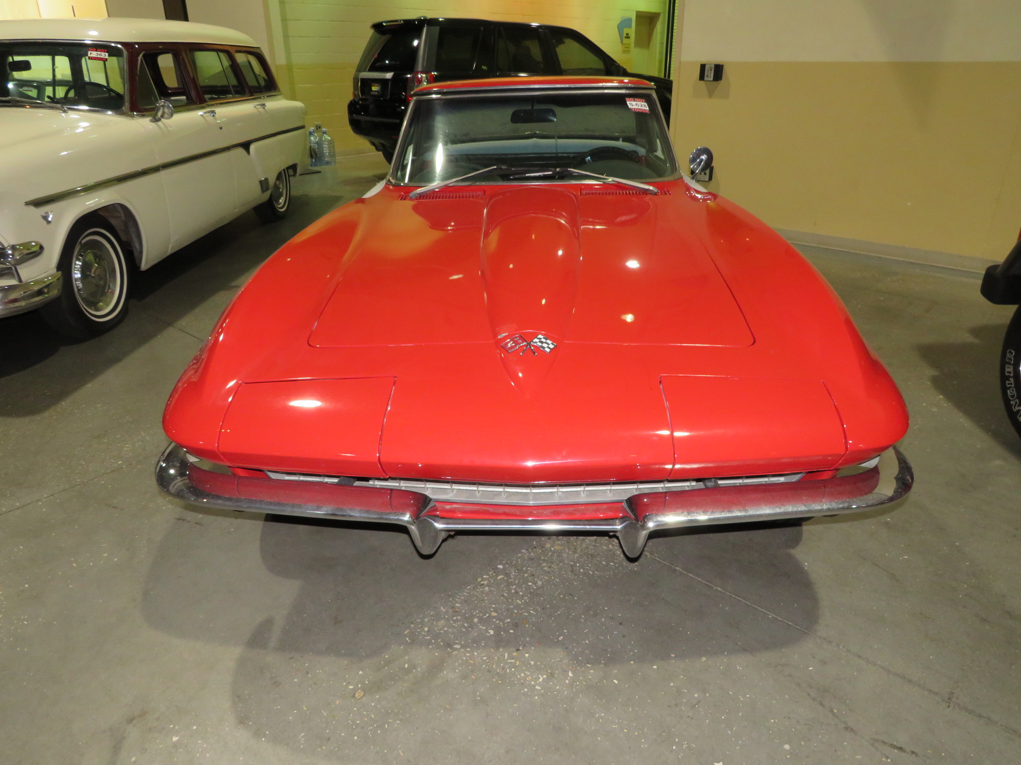 2nd Image of a 1965 CHEVROLET CORVETTE