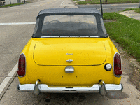 Image 4 of 7 of a 1967 AUSTIN HEALEY SPRITE