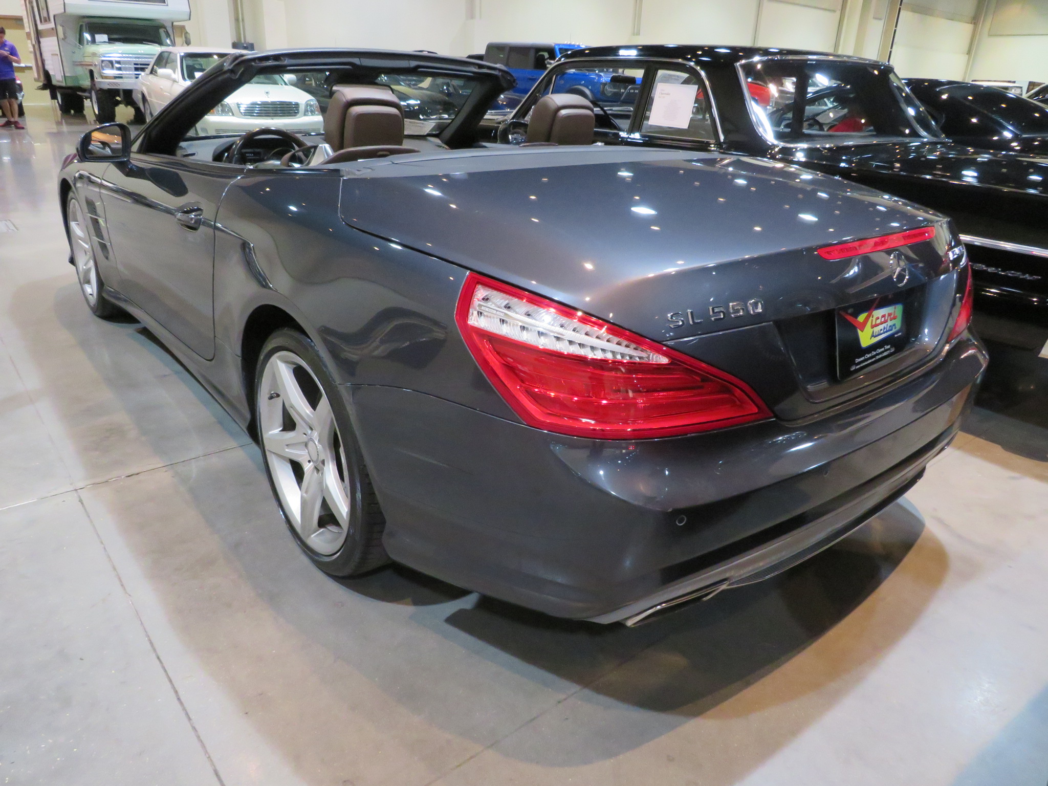 1st Image of a 2013 MERCEDES-BENZ SL-CLASS SL550