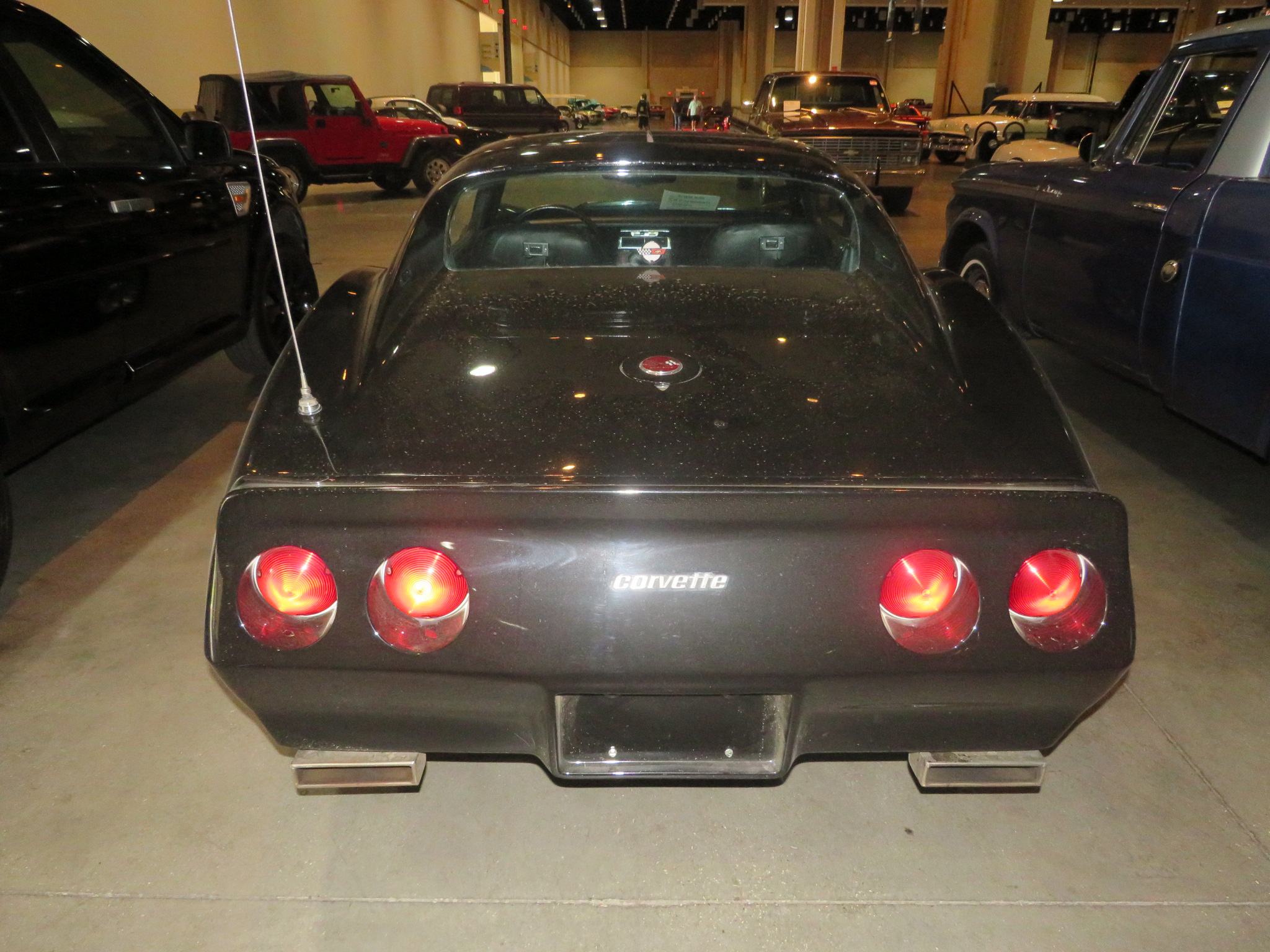 3rd Image of a 1976 CHEVROLET CORVETTE