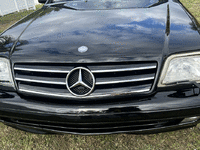 Image 6 of 31 of a 1998 MERCEDES-BENZ SL-CLASS SL500