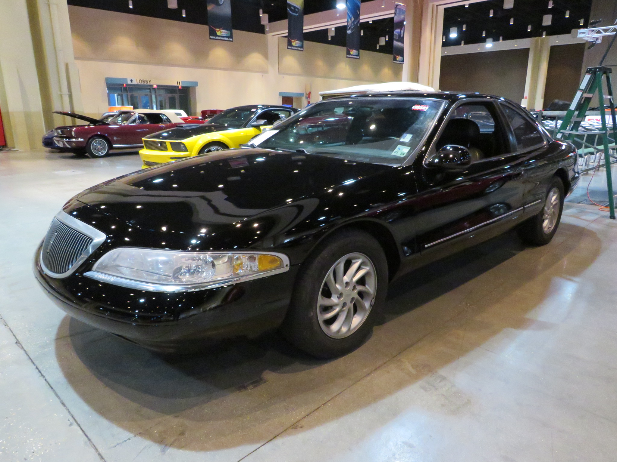 0th Image of a 1998 LINCOLN MARK VIII