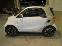 Image 3 of 11 of a 2016 SMART FOUR TWO PASSION