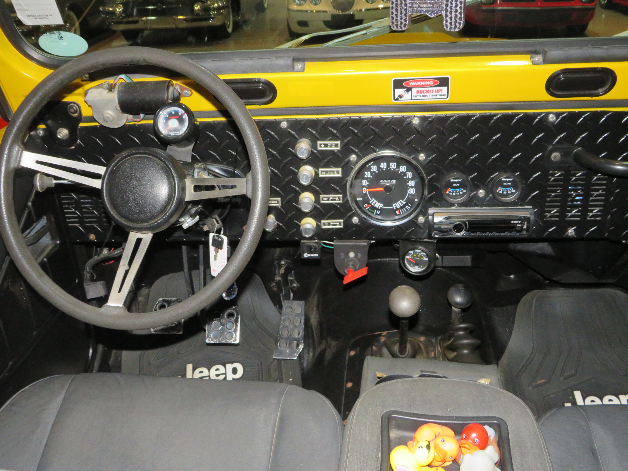 4th Image of a 1976 JEEP CJ7