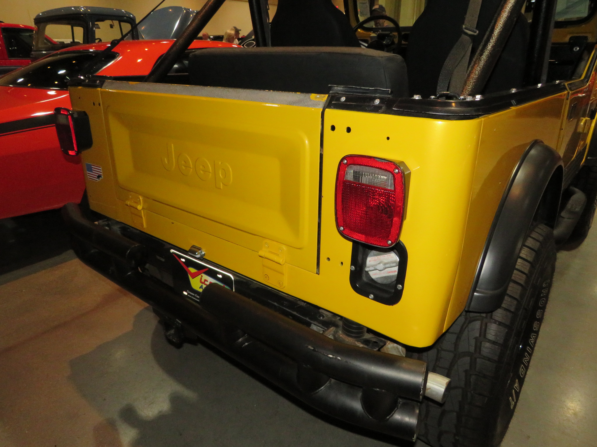 11th Image of a 1976 JEEP CJ7