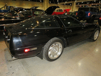 Image 2 of 12 of a 1993 CHEVROLET CORVETTE