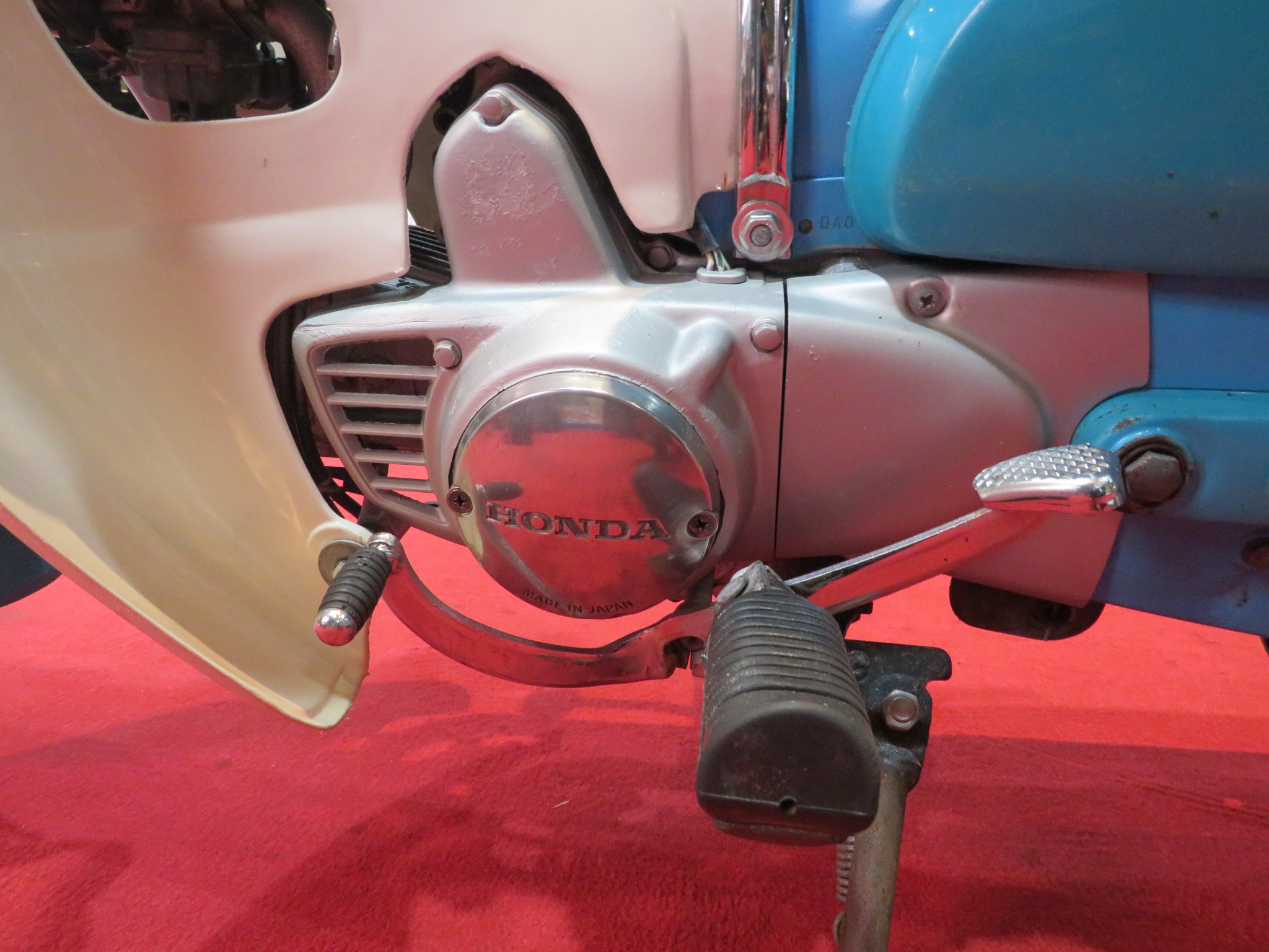 7th Image of a 1982 HONDA C70 PASSPORT