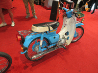 Image 2 of 8 of a 1982 HONDA C70 PASSPORT