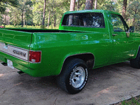 Image 4 of 28 of a 1985 CHEVROLET SILVERADO C10
