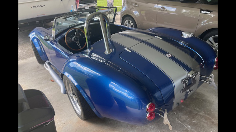 2nd Image of a 1967 FACTORY FIVE RACING COBRA