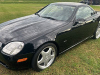 Image 5 of 24 of a 2001 MERCEDES-BENZ SLK 320