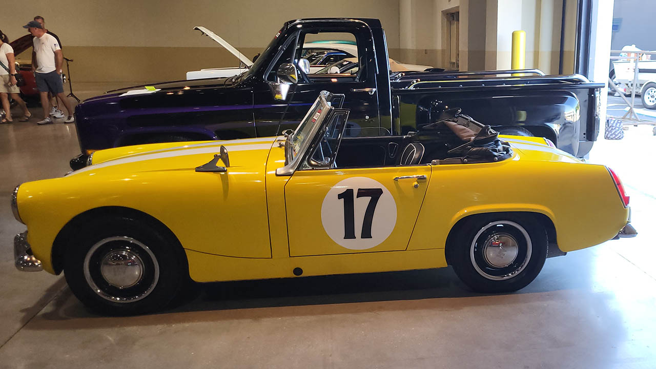 3rd Image of a 1967 AUSTIN HEALEY SPRITE