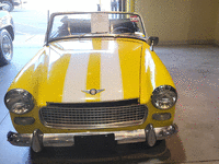 Image 2 of 9 of a 1967 AUSTIN HEALEY SPRITE