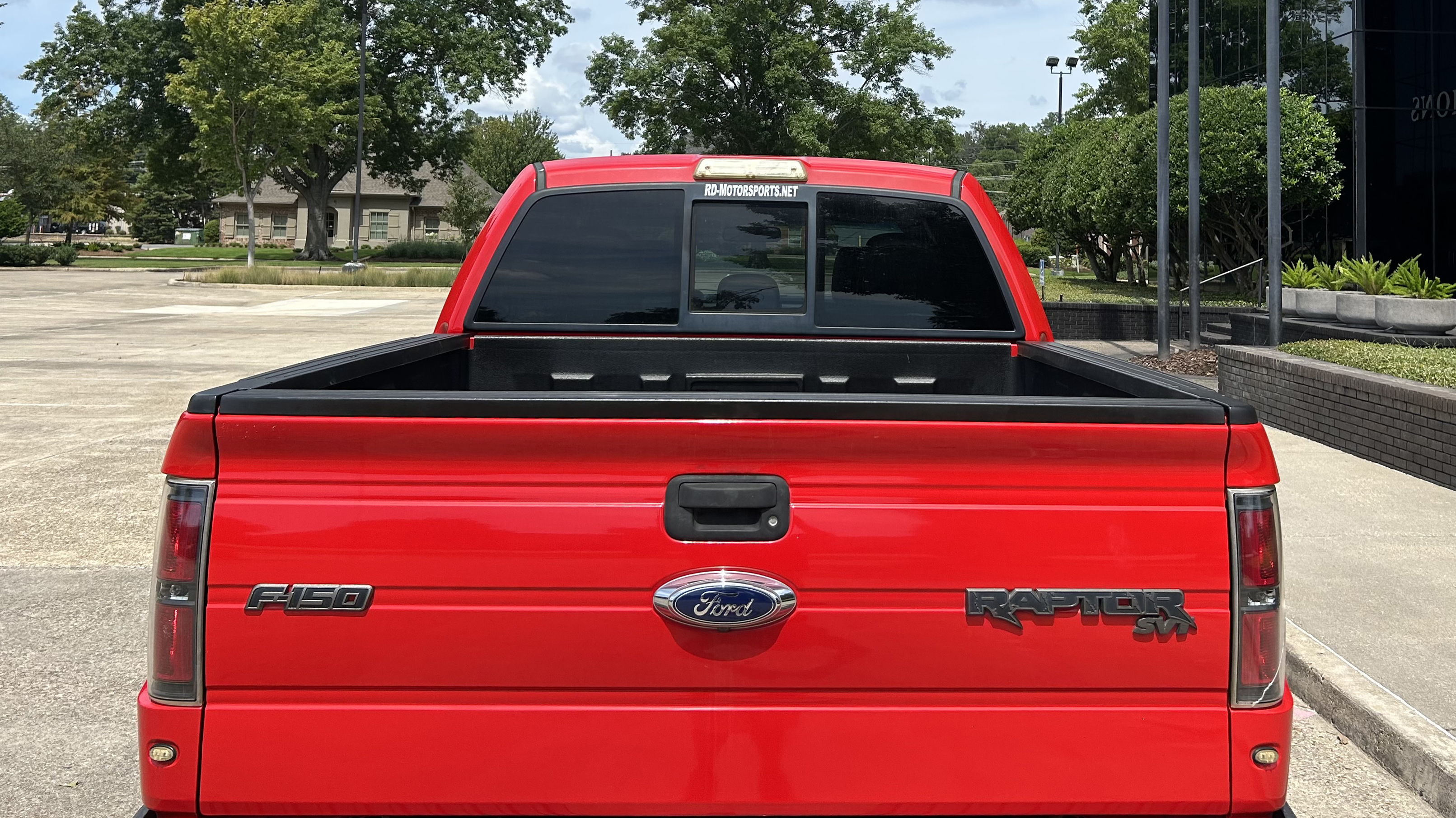 2nd Image of a 2013 FORD F150