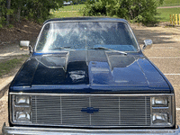 Image 3 of 6 of a 1982 CHEVROLET SILVERADO