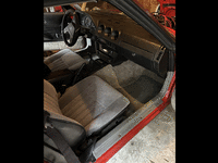Image 3 of 9 of a 1983 DATSUN 280ZX