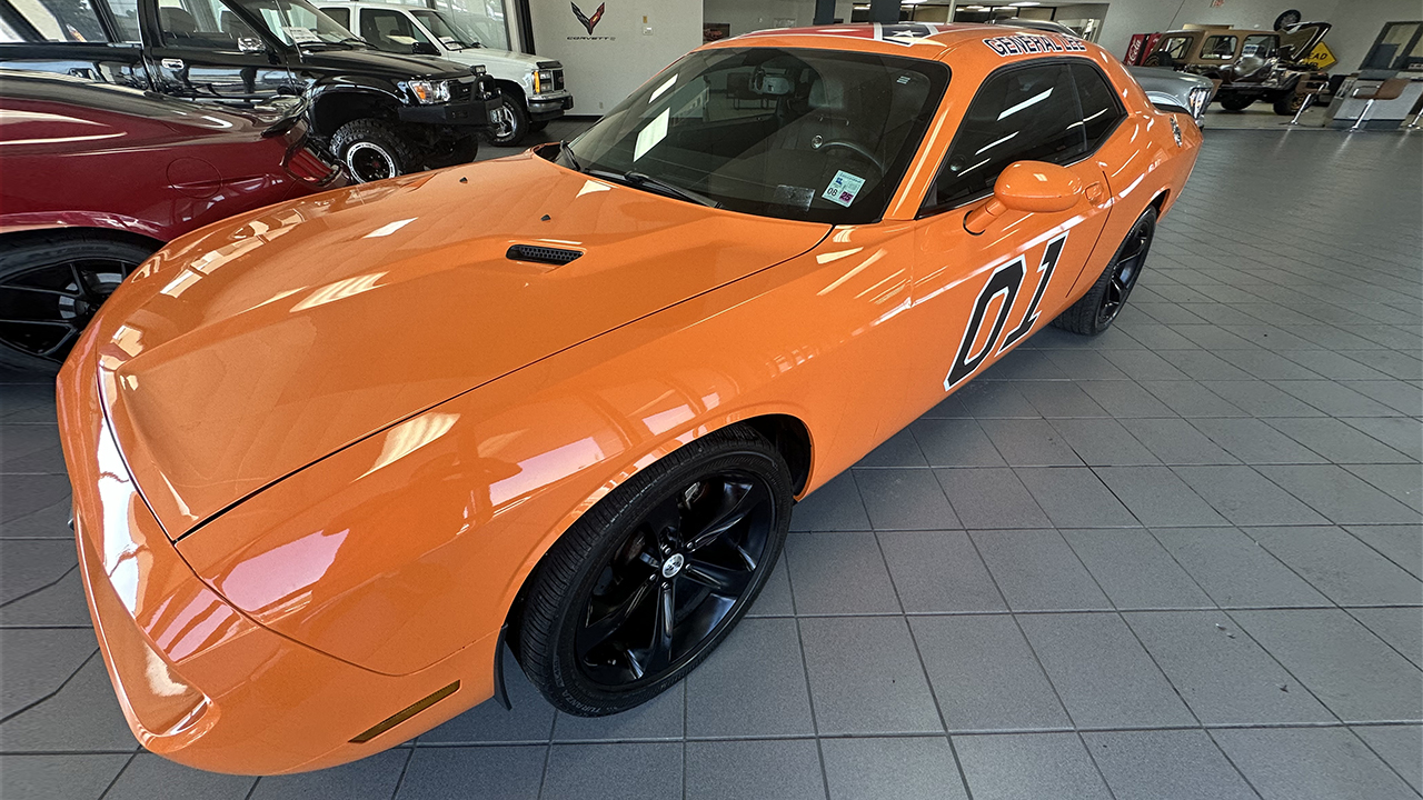1st Image of a 2014 DODGE CHALLENGER R/T