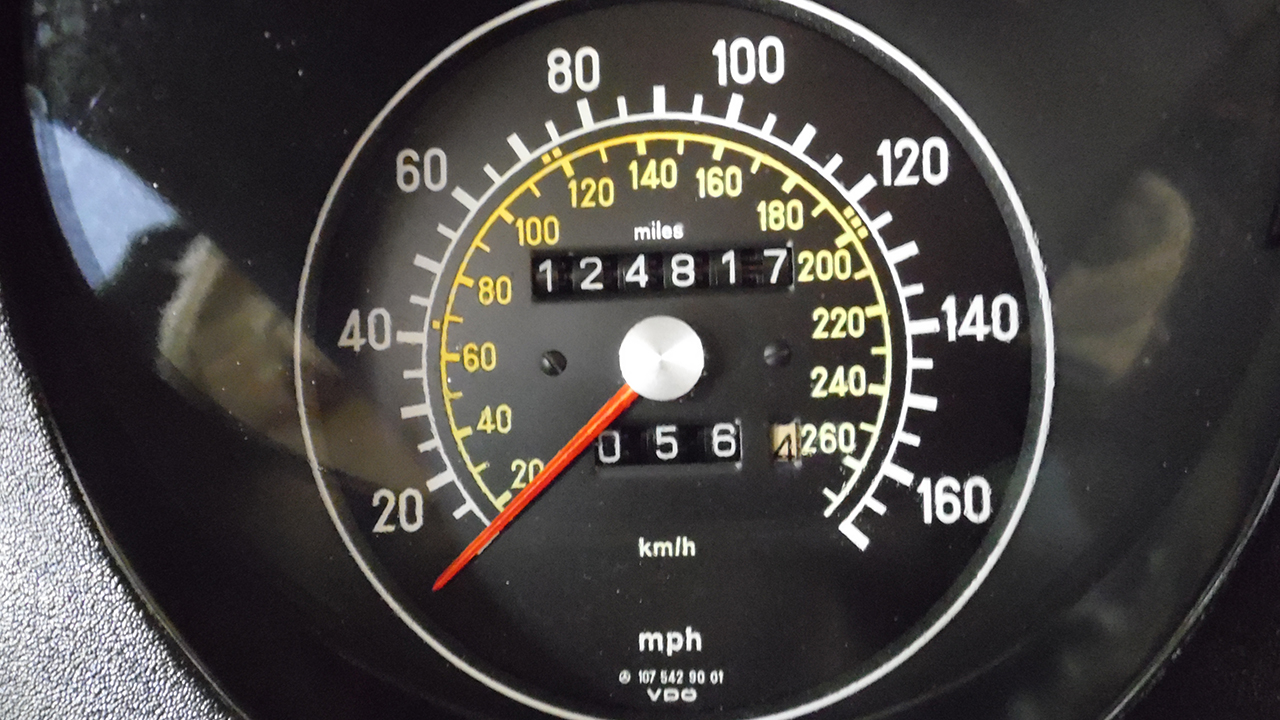 14th Image of a 1987 MERCEDES-BENZ 560 SL