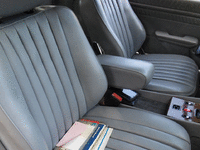 Image 17 of 20 of a 1987 MERCEDES-BENZ 560 SL