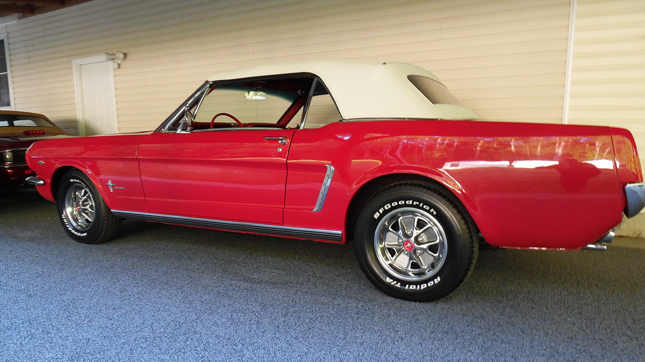 11th Image of a 1965 FORD MUSTANG