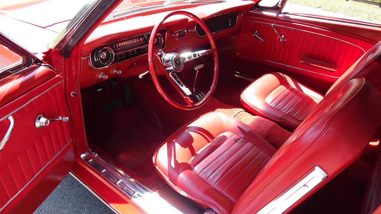 12th Image of a 1965 FORD MUSTANG