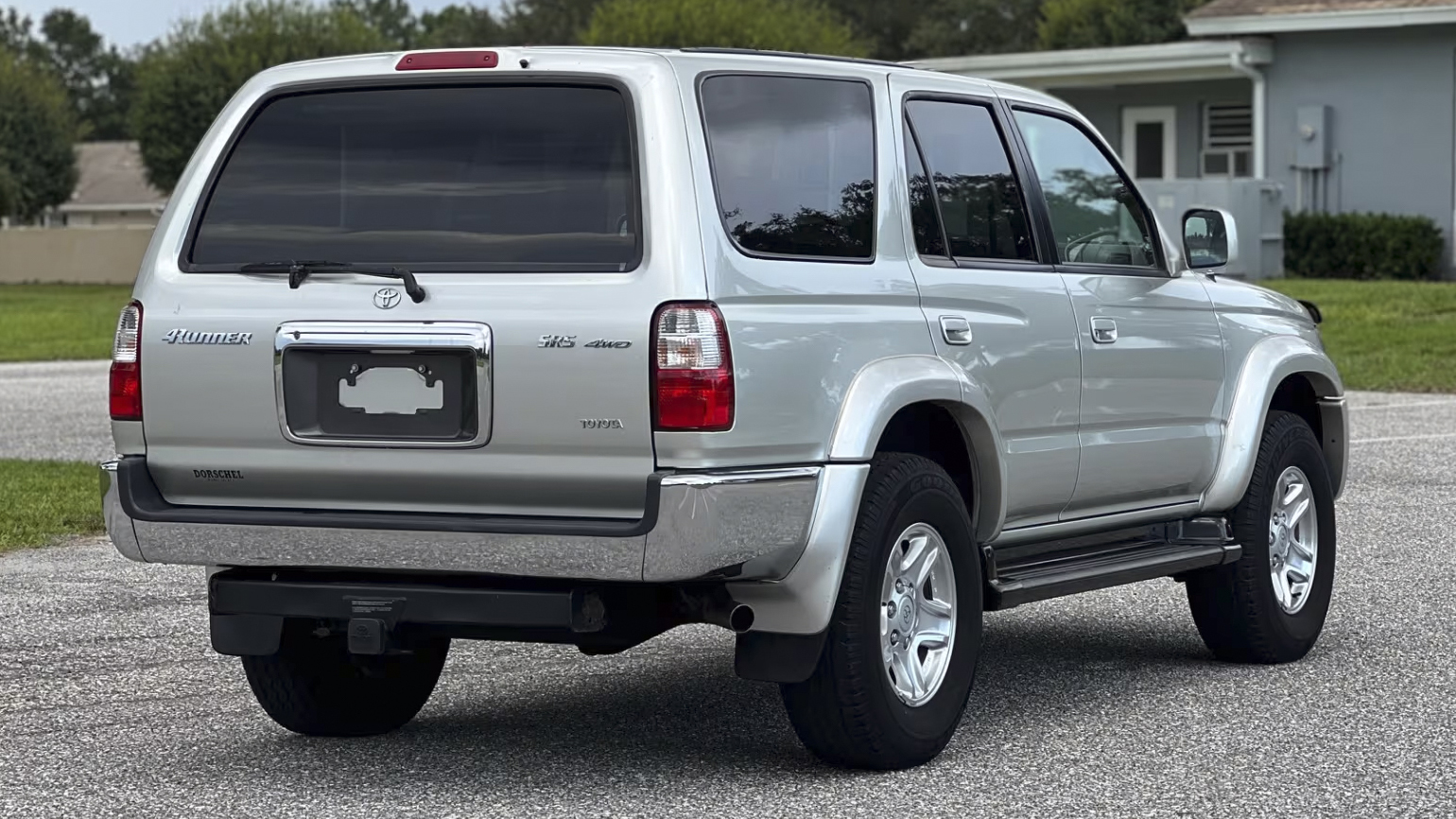 5th Image of a 2002 TOYOTA 4RUNNER