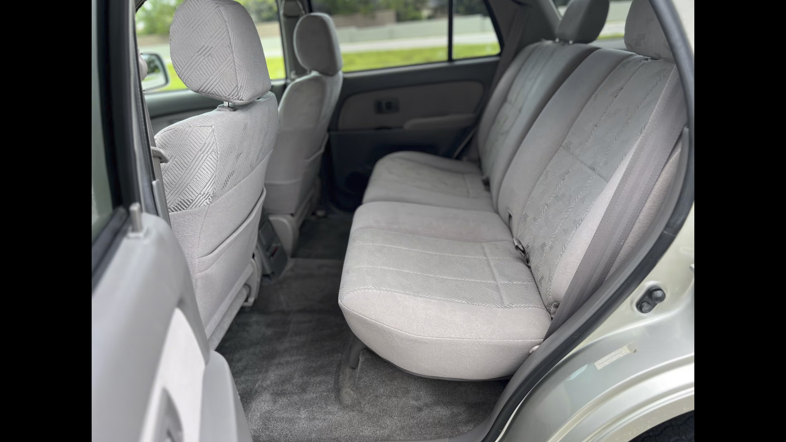 19th Image of a 2002 TOYOTA 4RUNNER