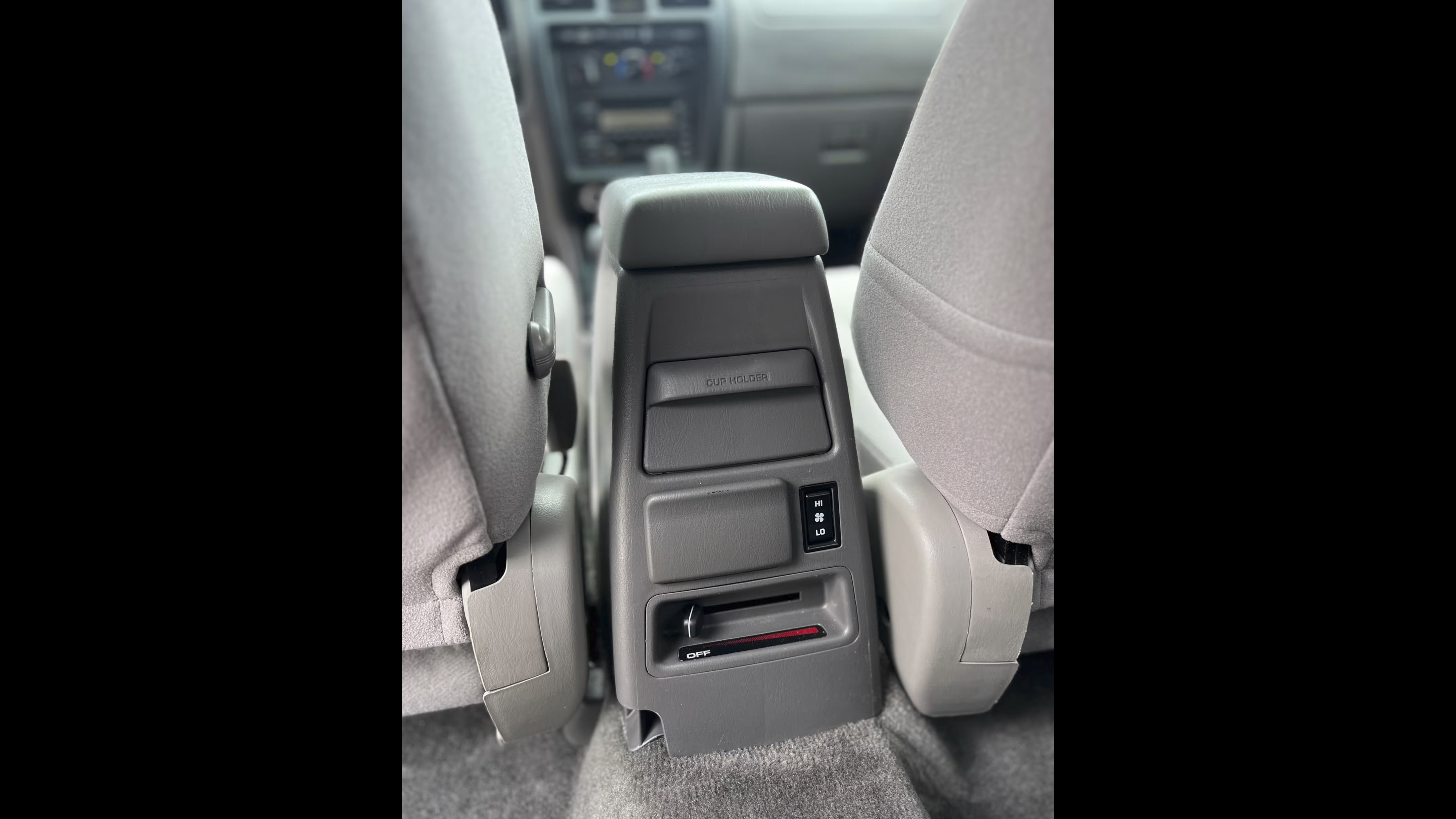24th Image of a 2002 TOYOTA 4RUNNER