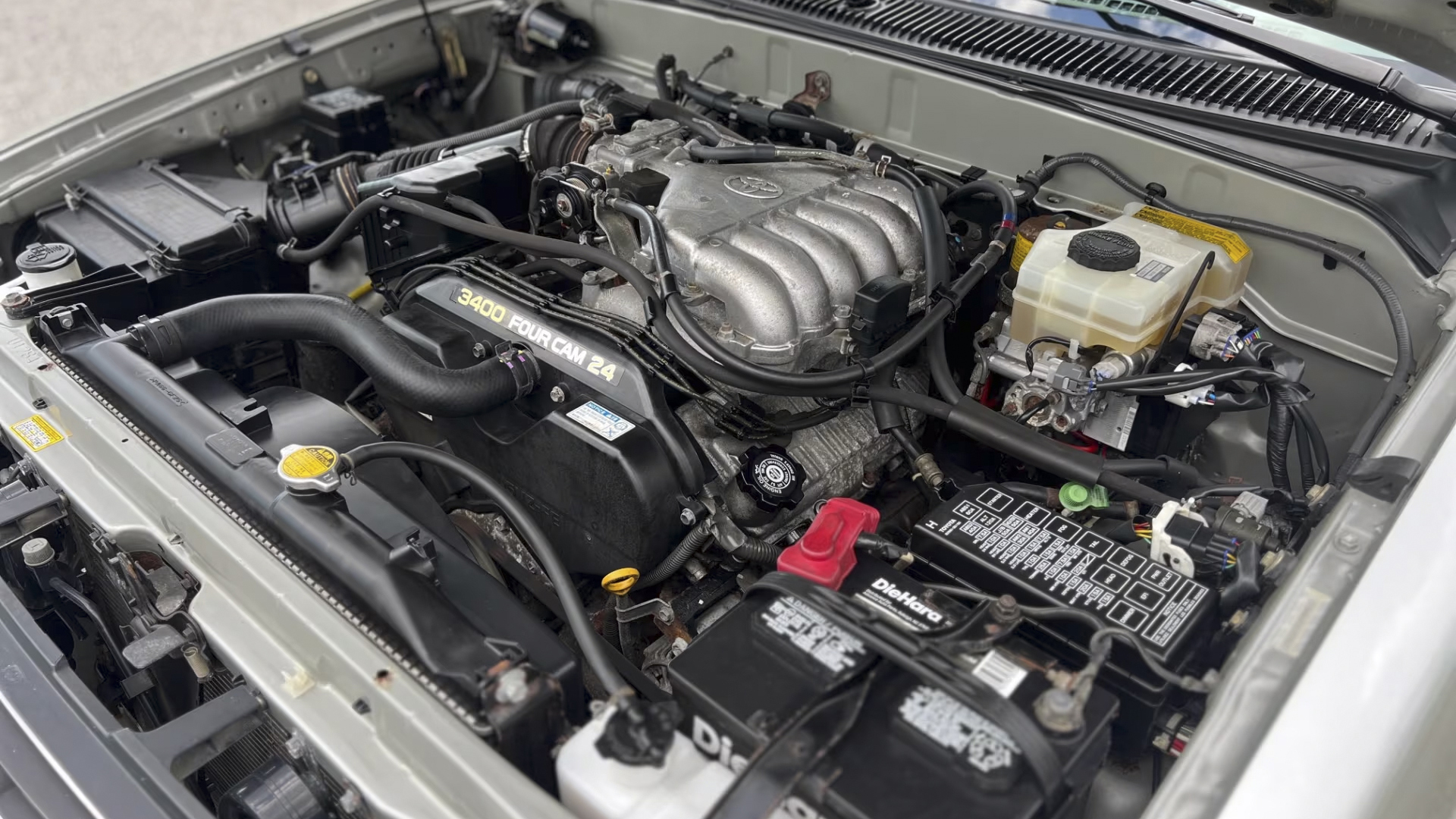 26th Image of a 2002 TOYOTA 4RUNNER