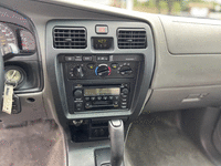 Image 24 of 29 of a 2002 TOYOTA 4RUNNER