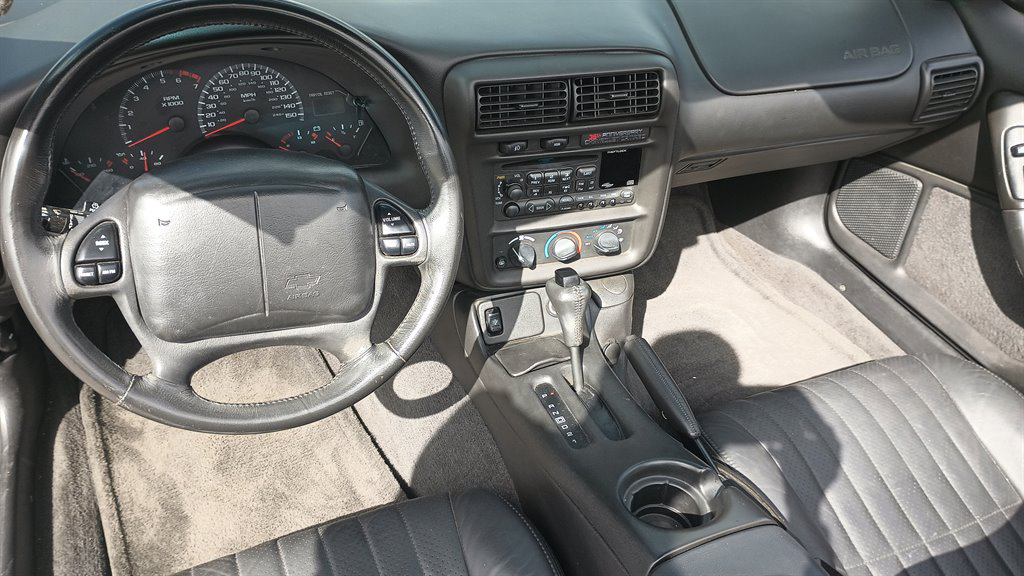 11th Image of a 2002 CHEVROLET CAMARO Z28
