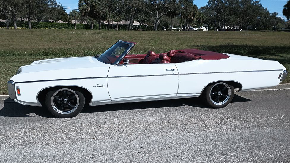 3rd Image of a 1969 CHEVROLET IMPALA