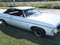 Image 3 of 16 of a 1969 CHEVROLET IMPALA