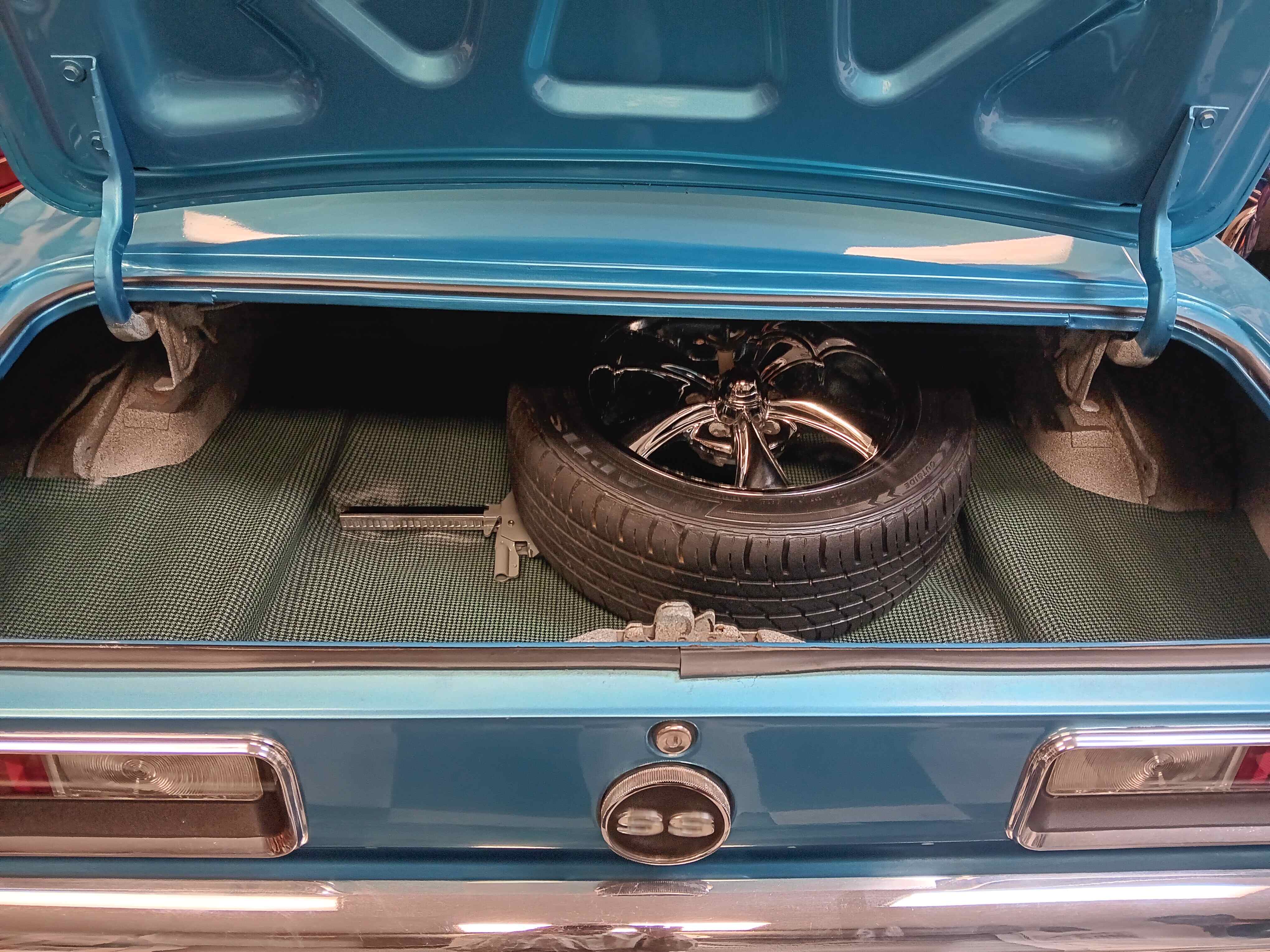 11th Image of a 1967 CHEVROLET CAMARO SS