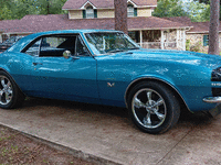 Image 2 of 22 of a 1967 CHEVROLET CAMARO SS