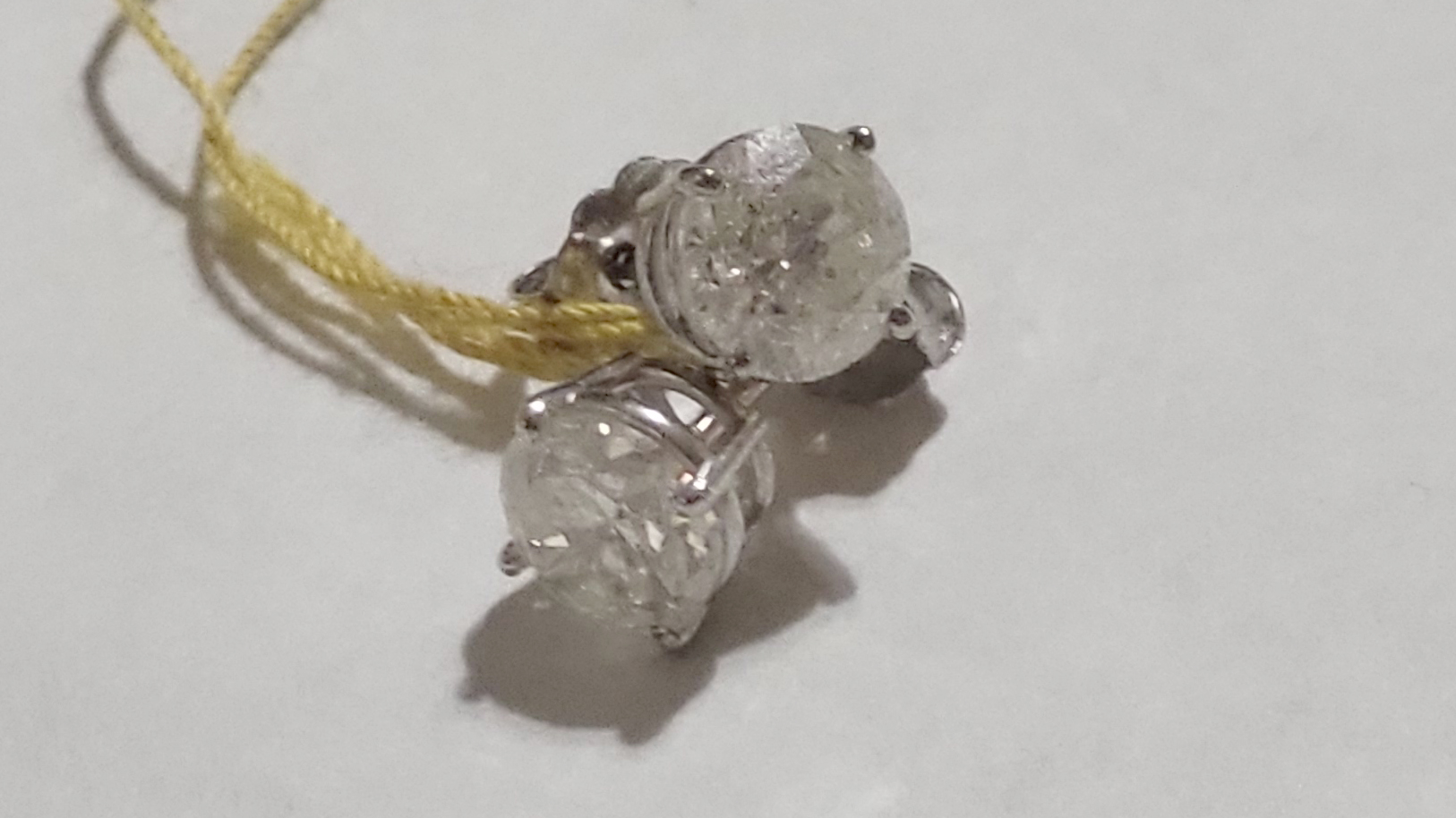 3rd Image of a N/A 14K GOLD DIAMOND