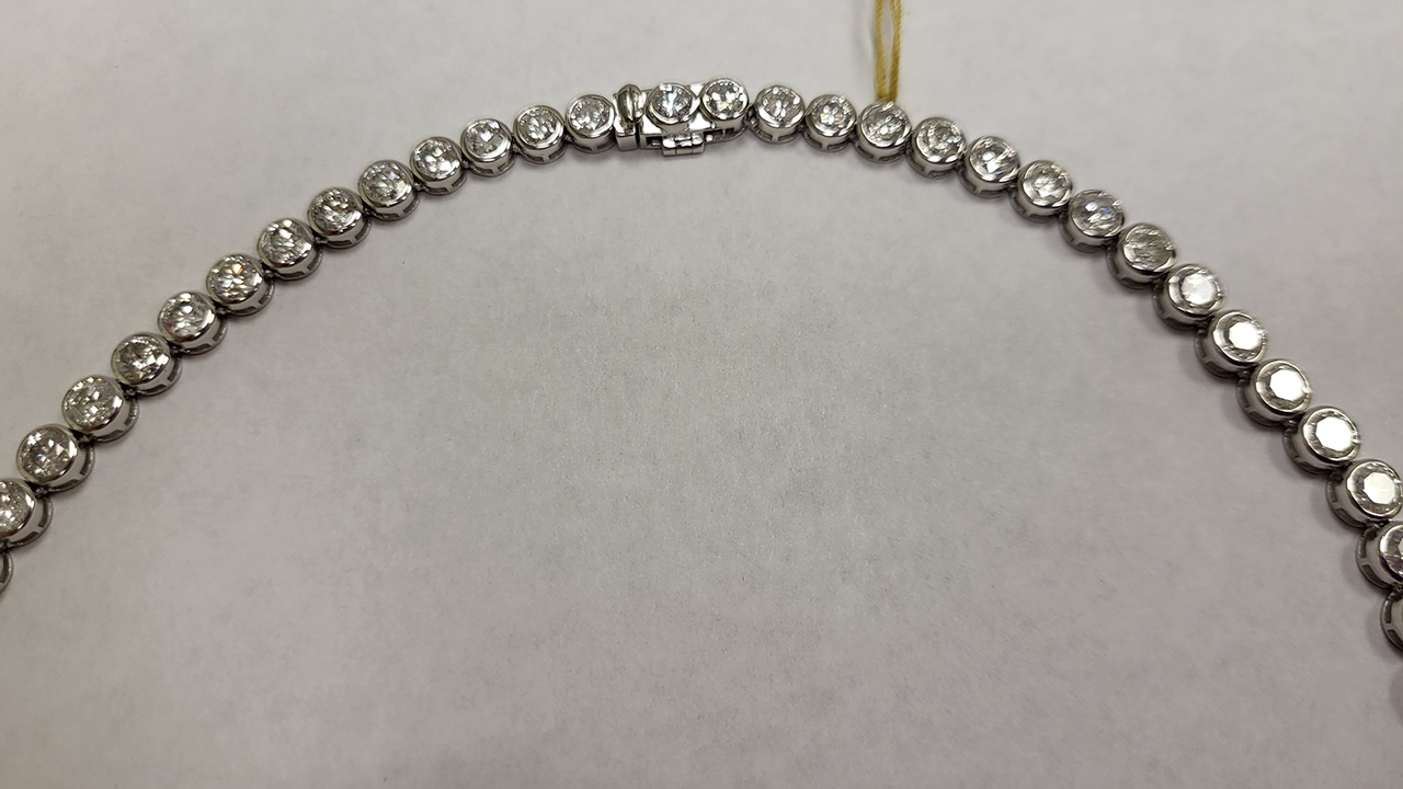 4th Image of a N/A 14K GOLD DIMAOND