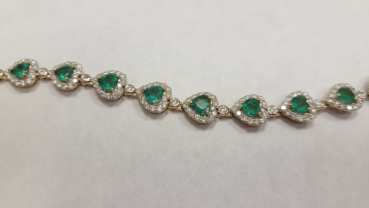 2nd Image of a N/A 14K GOLD EMERALD DIAMOND