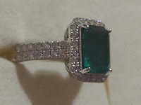 Image 4 of 8 of a N/A PLATINUM EMERALD DIAMOND