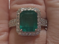 Image 5 of 8 of a N/A PLATINUM EMERALD DIAMOND