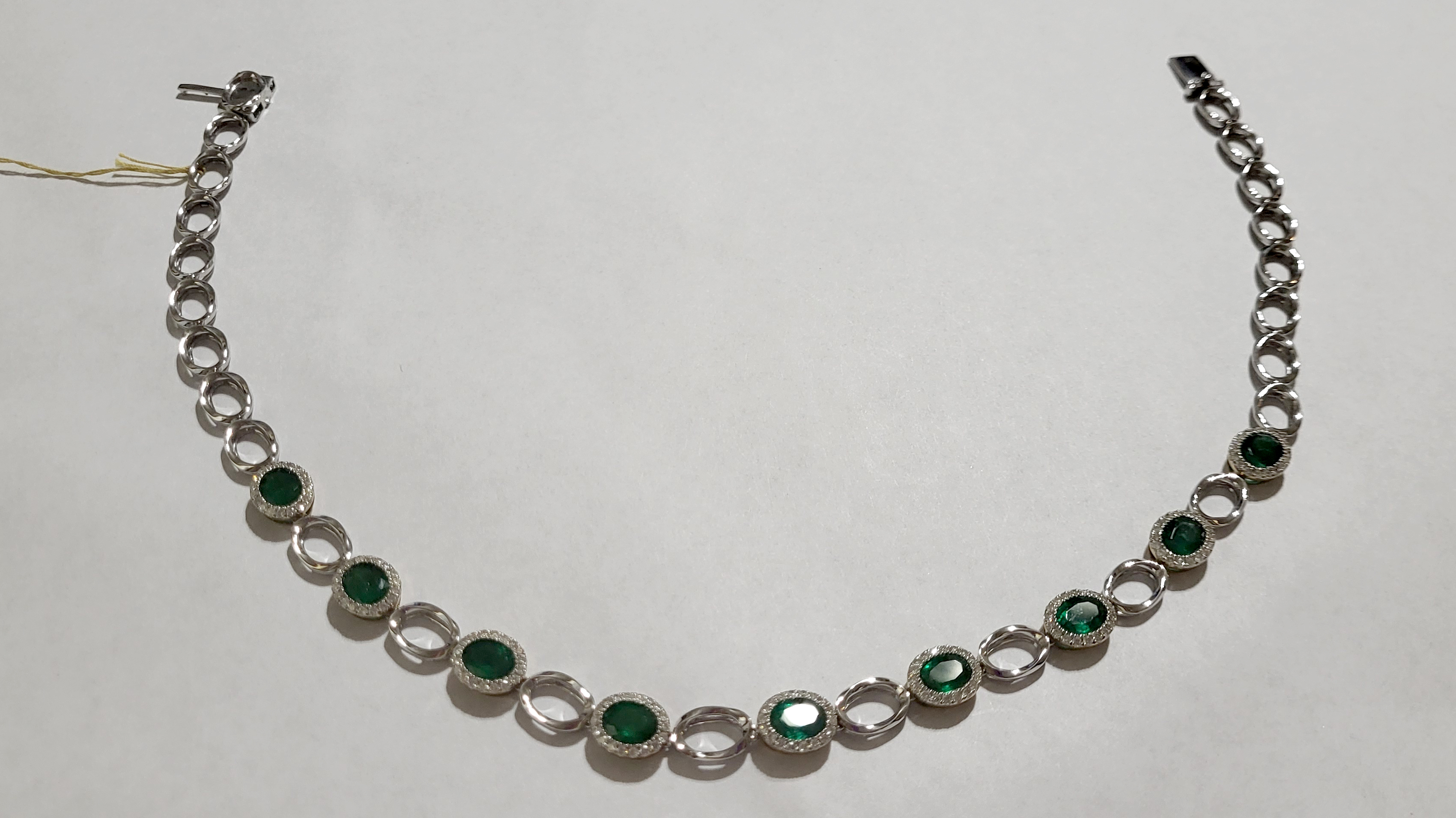 3rd Image of a N/A EMERALD BERYL DIAMOND