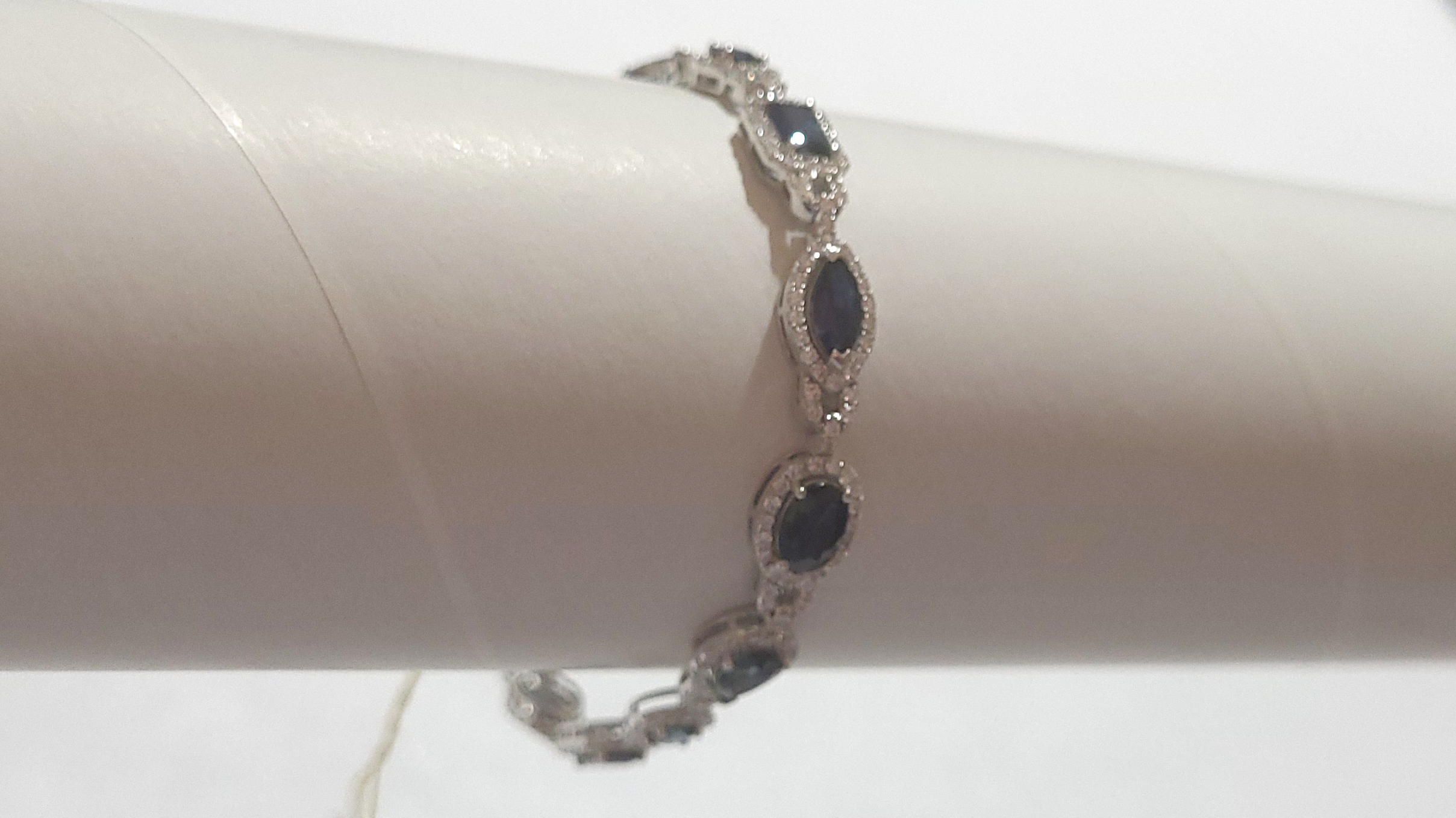 6th Image of a N/A SAPPHIRE CORUNDUM DIAMOND