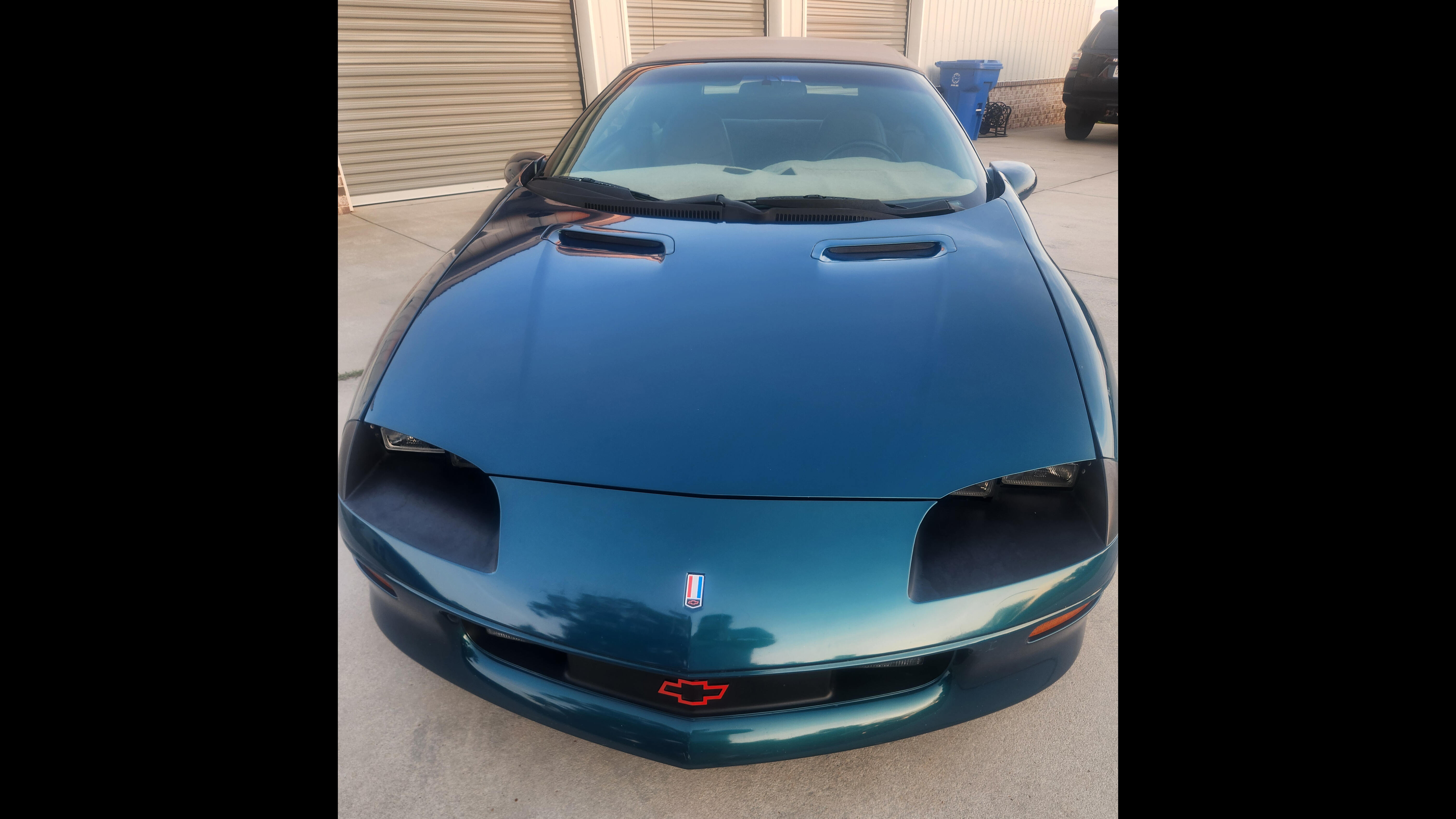 3rd Image of a 1995 CHEVROLET CAMARO Z28